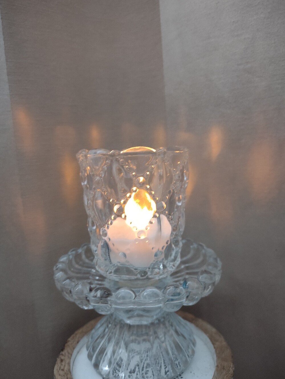 2 Piece Fairy Lamp Footed Base And Scalloped Diamond Cut Dome